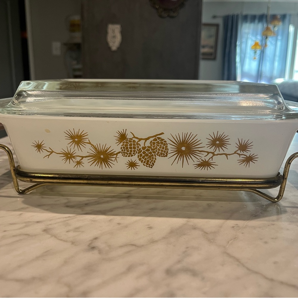 Vintage Pyrex golden pine cone with lid and cradle